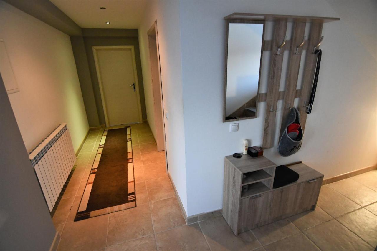 Guest House Blue Views 플라브 외부 사진