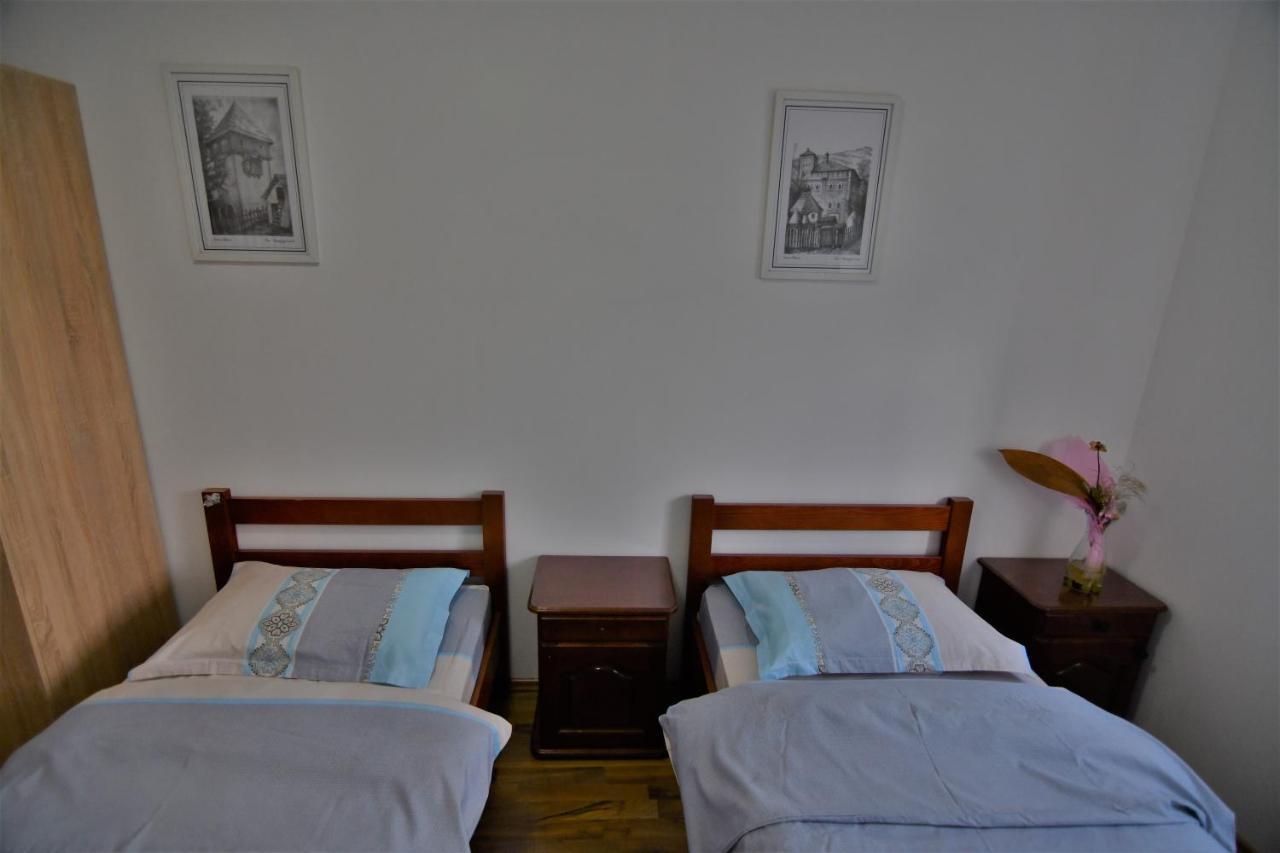 Guest House Blue Views 플라브 외부 사진