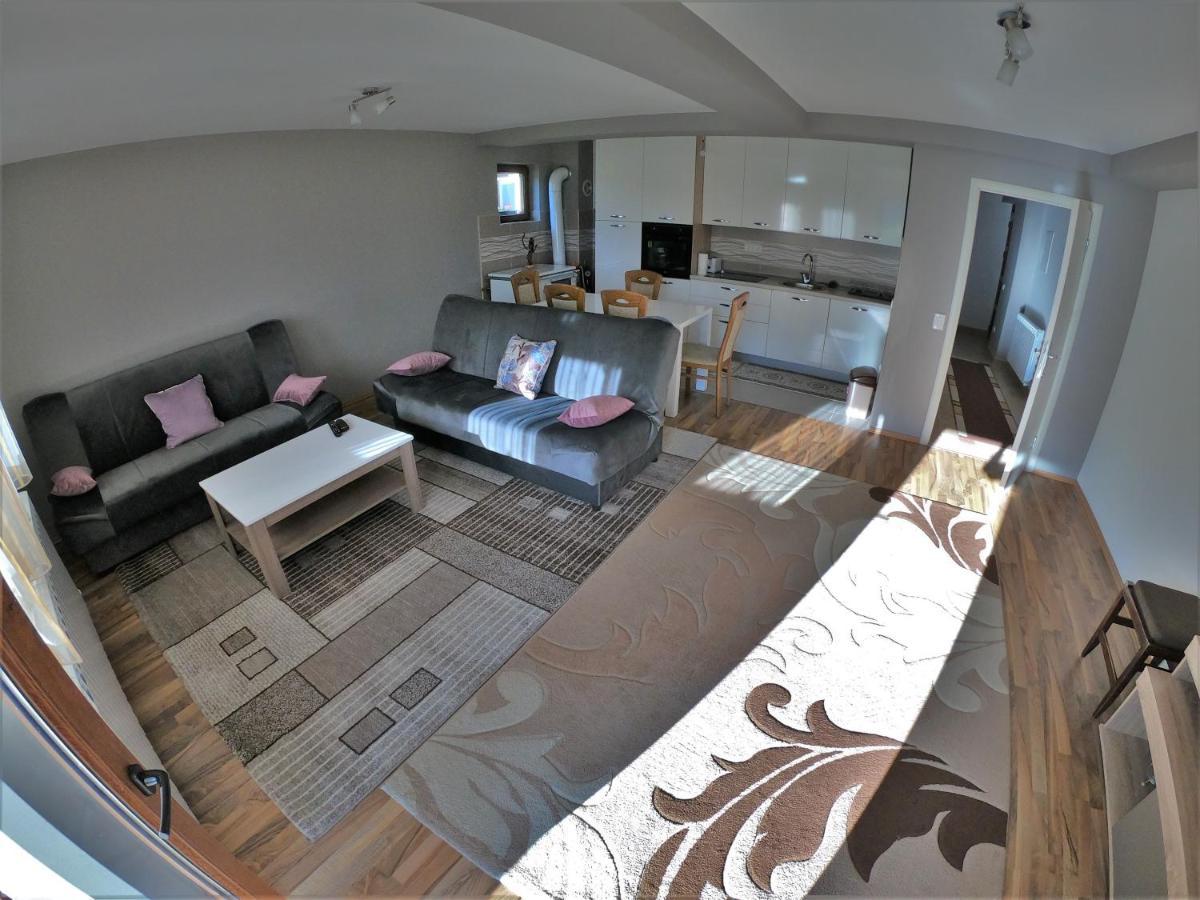 Guest House Blue Views 플라브 외부 사진